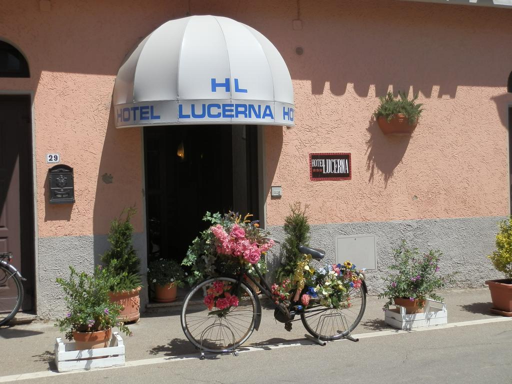 Hotel Lucerna Кастильоне-делла-Пеская Экстерьер фото